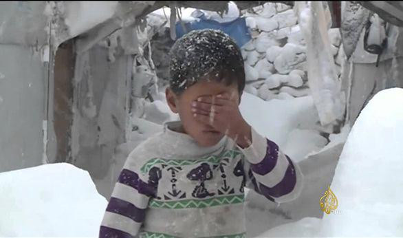 معركة منبج تهدد بنزوح 200 ألف...