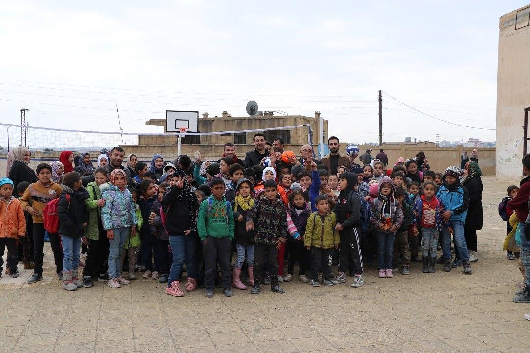 تركيا تعلن عودة آلاف الطلاب إل...