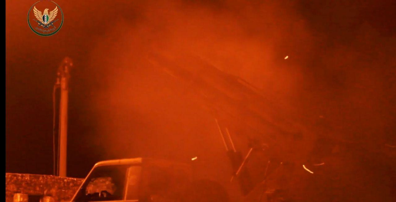 حلب.. فصائل المعارضة تقصف مواق...