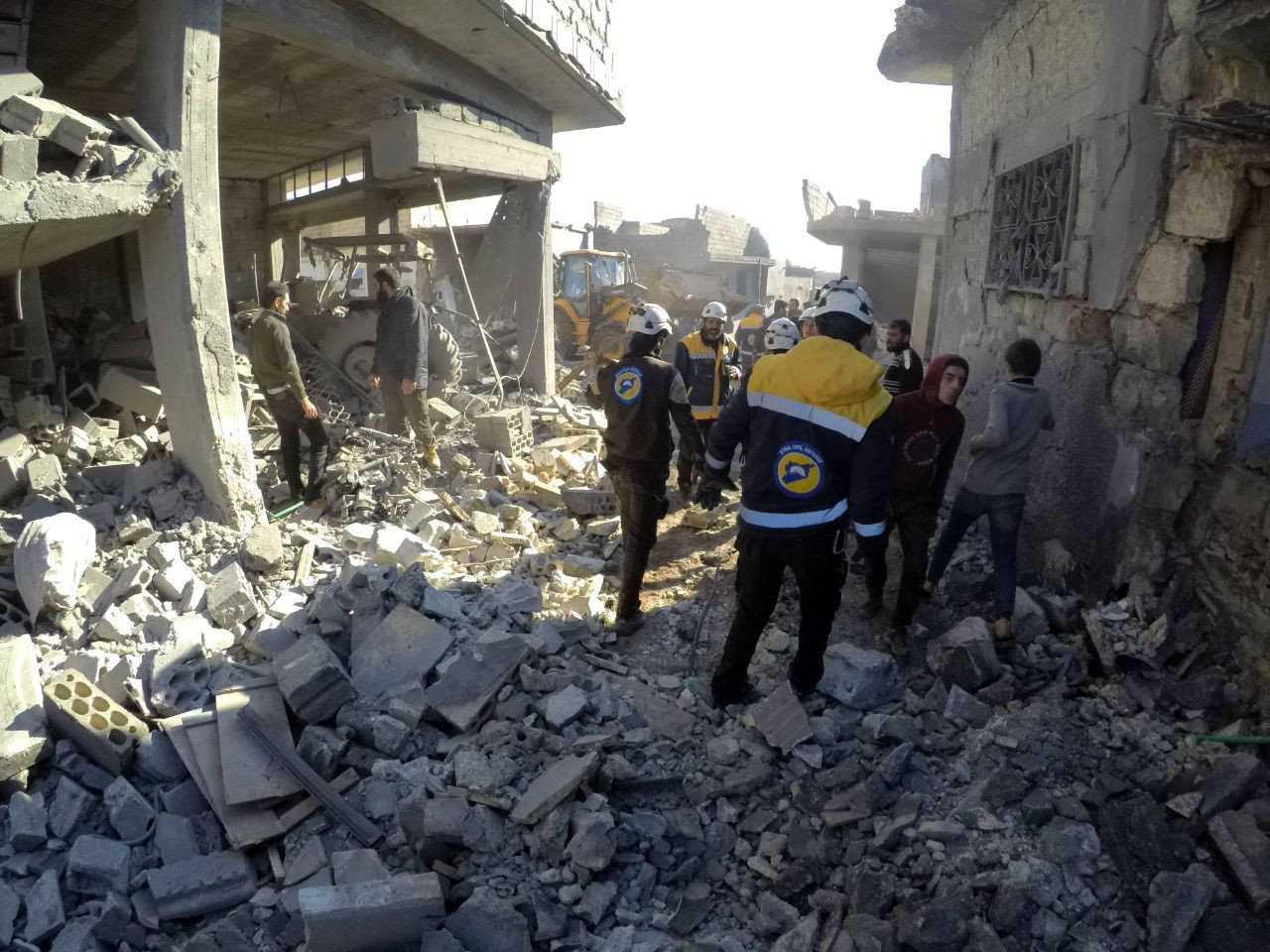 طائرات النظام تواصل قصف إدلب و...