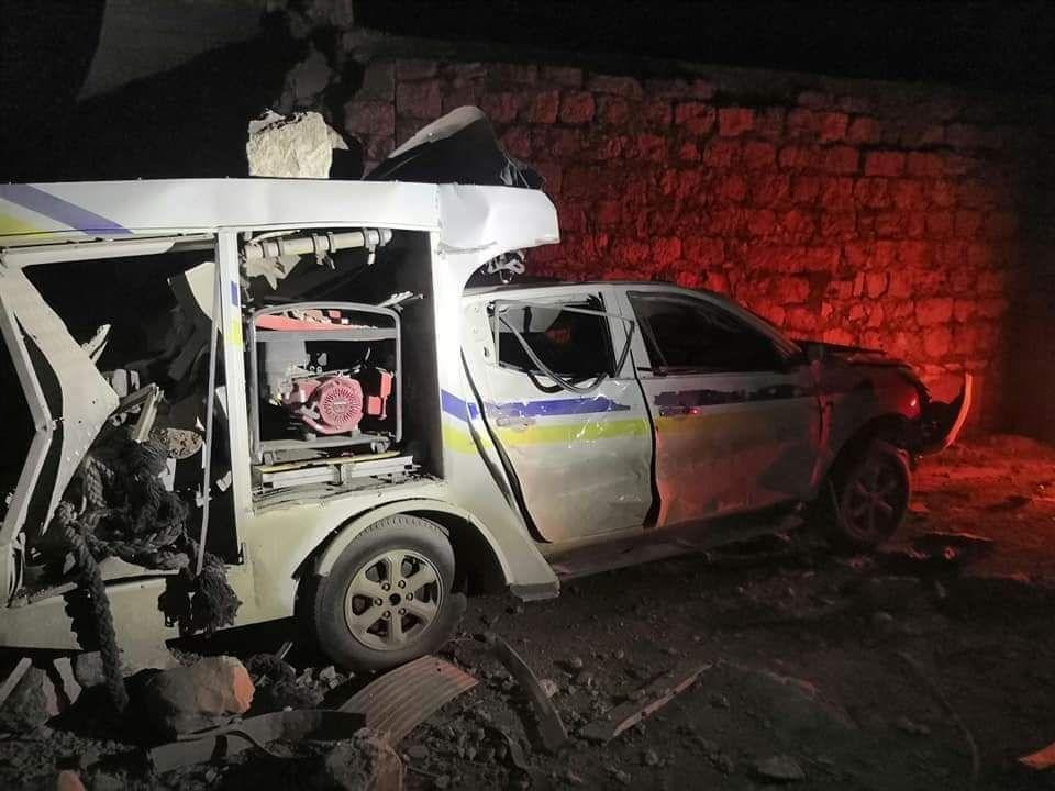 قصف روسي يخرج مركزا للدفاع الم...