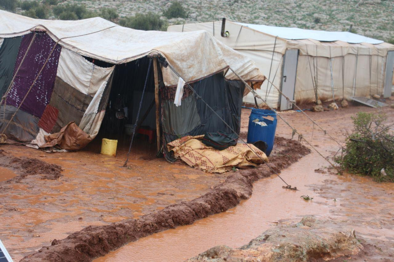 وفاة طفل من البرد بمخيم أطمة ف...