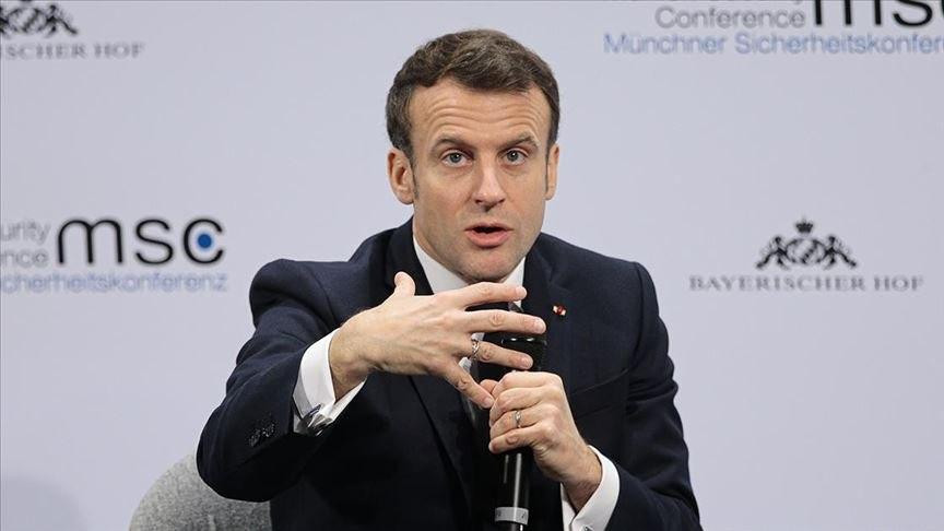 ماكرون: ما يحصل في إدلب غير مق...