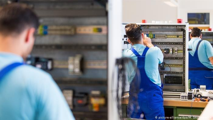 دراسة: غالبية اللاجئين في ألما...