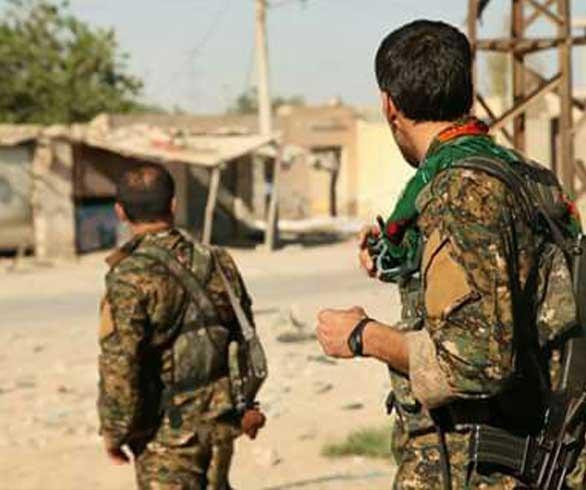 "قسد" تشن حملة اعتقالات في دير...