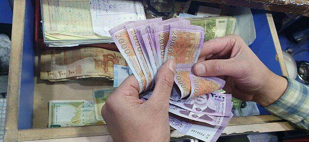 مواقع موالية: المواطن لا يمتلك...