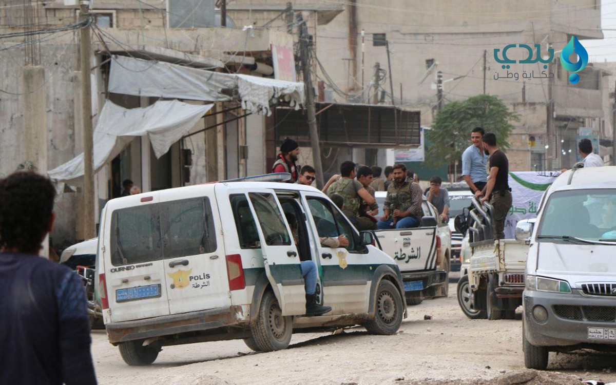 حلب.. حملة أمنية للقبض على الم...