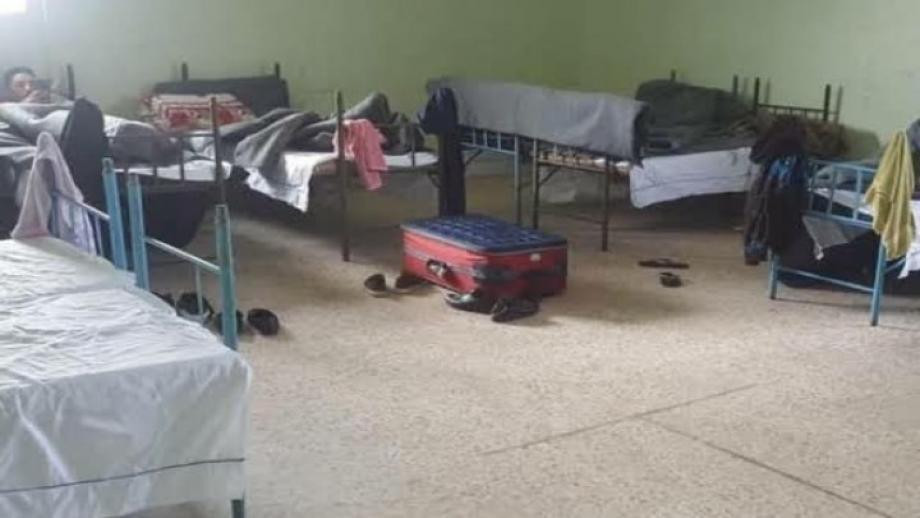 بسبب كورونا.. النظام يعزل 90 ش...