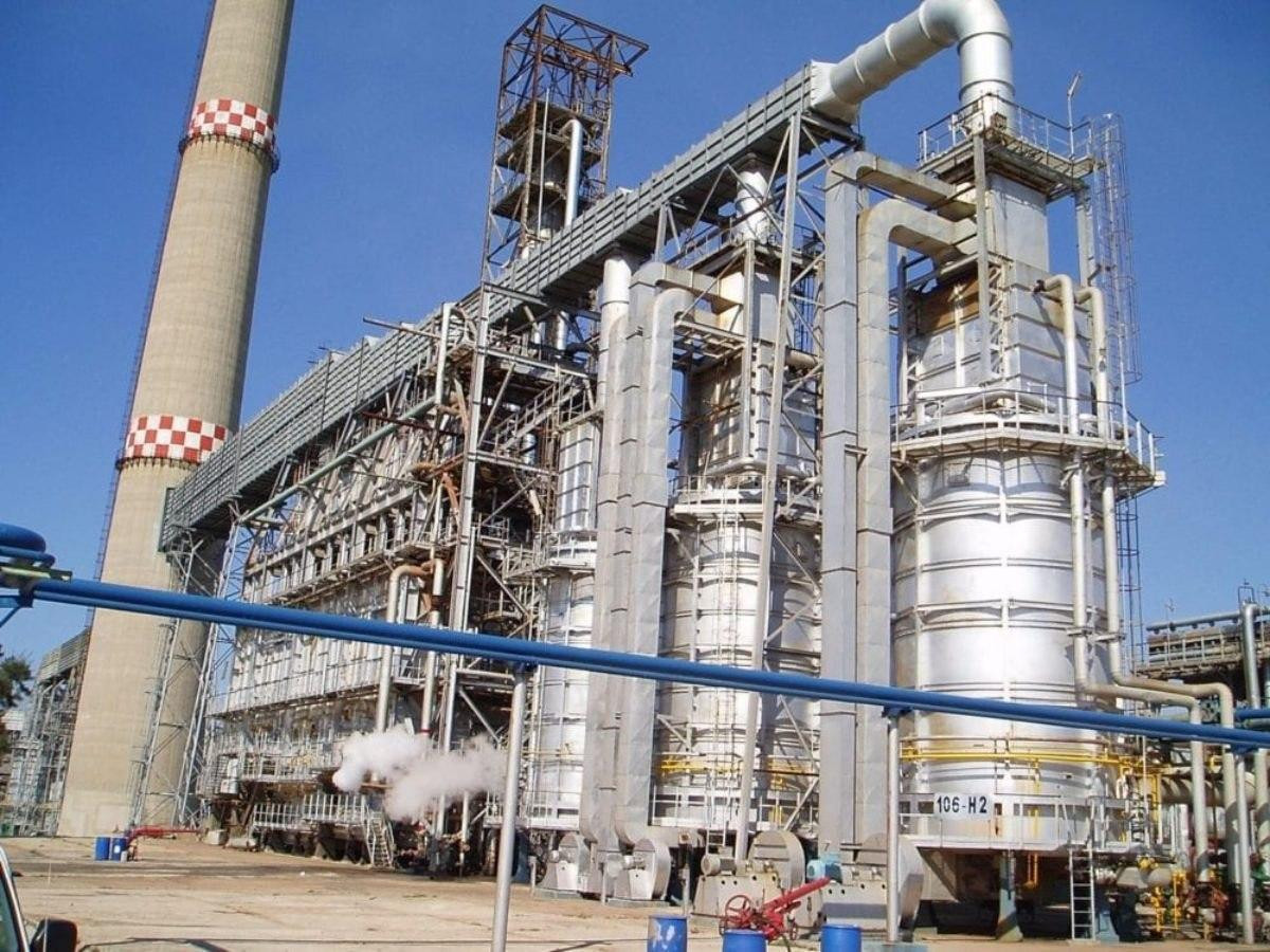 حريق بمصفاة نفط بانياس يسفر عن...