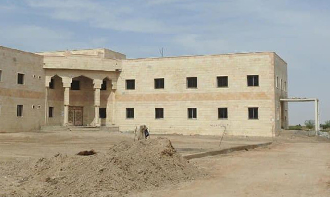 مراكز "قسد" الصحية تغلق أبوابه...