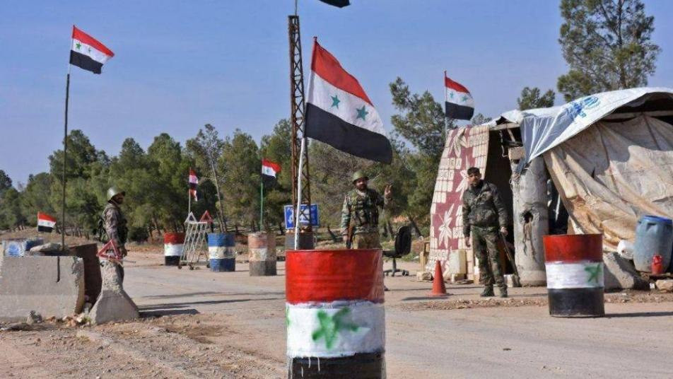 مجهولون يهاجمون حاجزا لقوات ال...