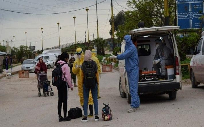 الحجر على ركاب طائرة قادمة من...