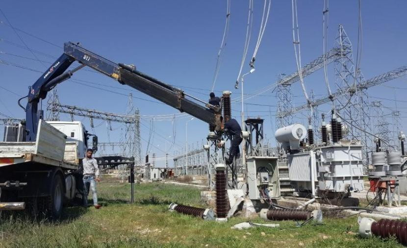 صناعيون نزحوا عن مدنهم.. الكهر...