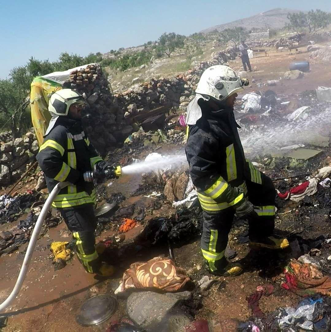 وفاة طفل حرقا في مخيم شمال إدل...