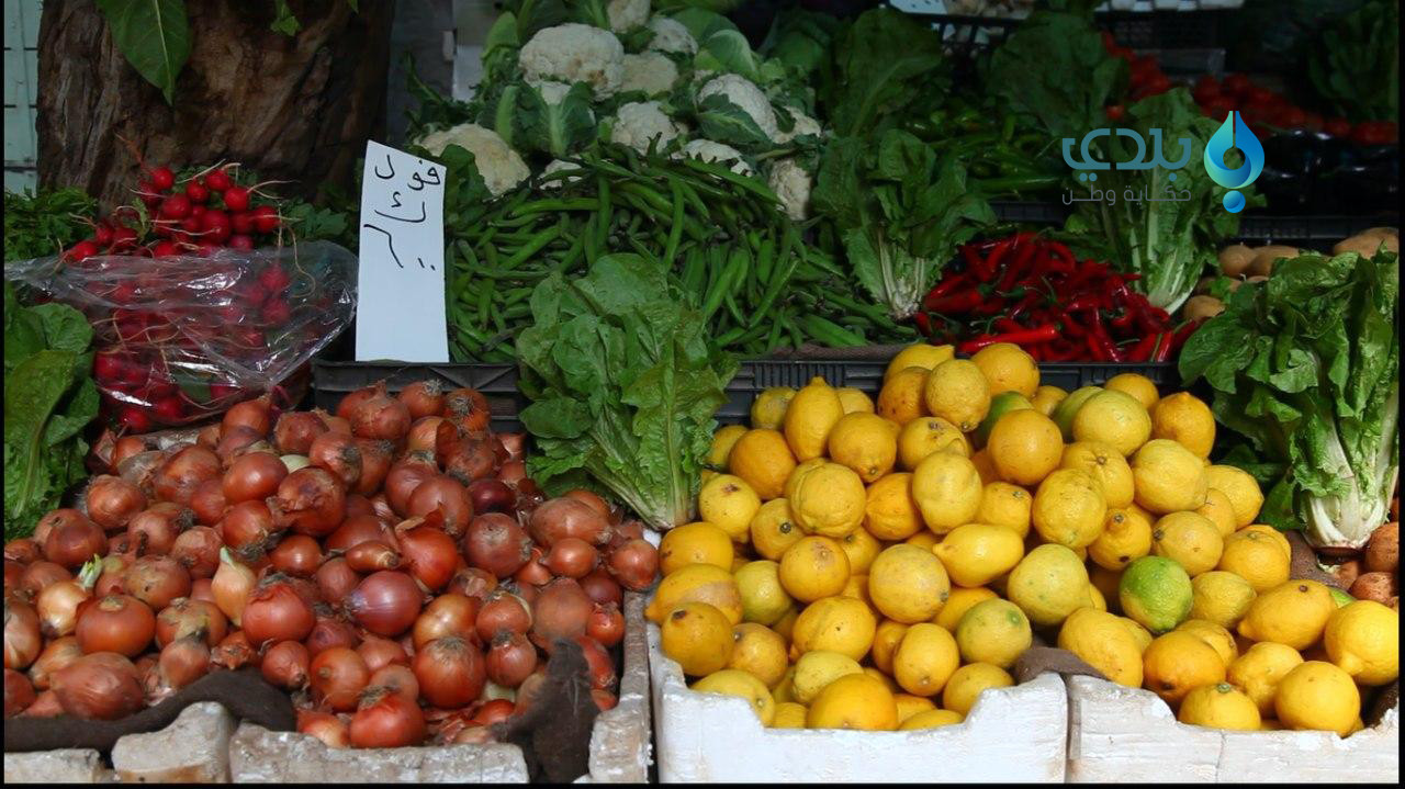 انهيار الليرة السورية يلهب الأسعار في مناطق المعارضة أمام الجيوب الخاوية