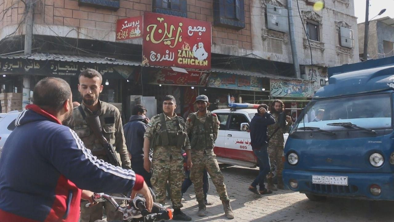 لغم موجه يستهدف حافلة للأمن ال...