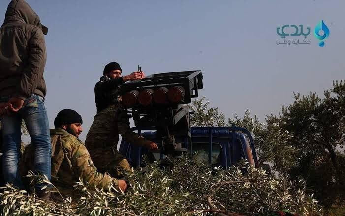 قتلى للنظام في محاولة تسلل بإدلب ومجهولون يقتلون عناصر من "قسد" بدير الزور