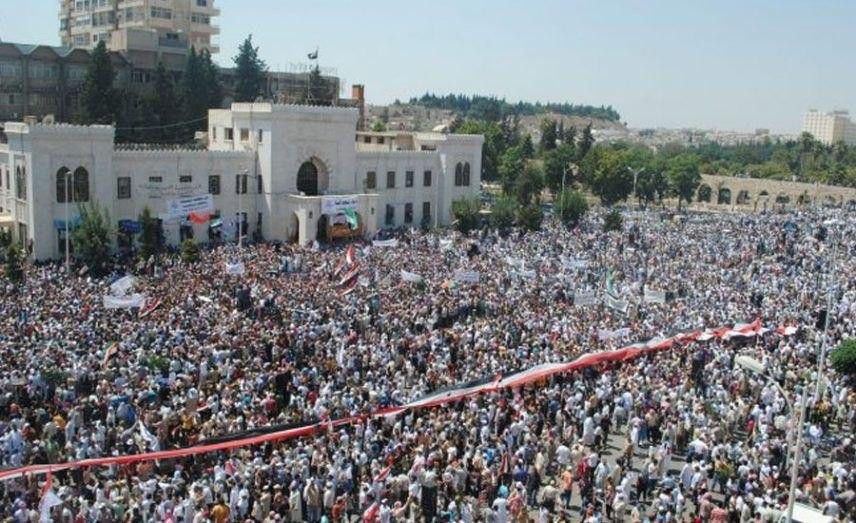 مهجرو مدينة حماة يحيون الذكرى...