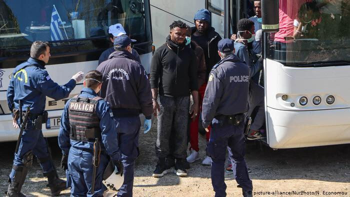 بعد رفع القيود.. ألمانيا تعيد...