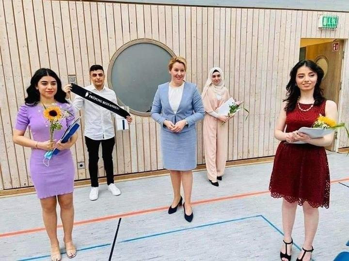 تفوق جديد للطلاب السوريين في أ...