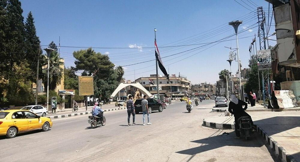 موظفو النظام في الحسكة يعتصمون...