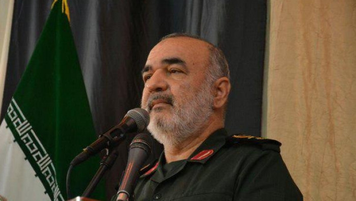 الحرس الثوري الإيراني يرفض دعو...