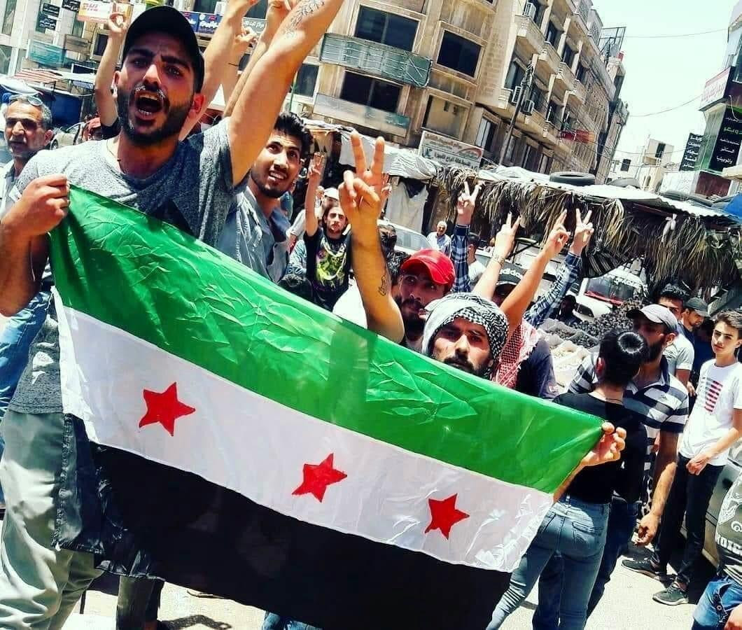 النظام يفرج عن معتقلي مظاهرات...