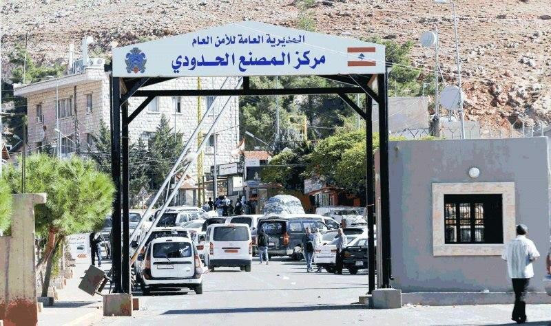 النظام يعلن فتح حدوده البرية م...