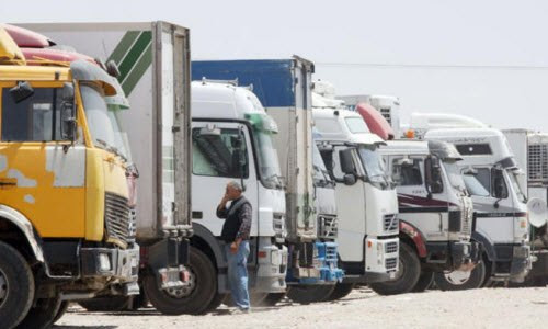 استياء من عبور الشاحنات السوري...