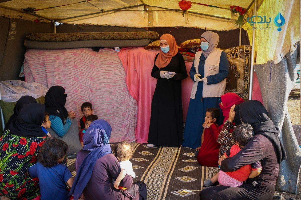 صعوبات في إقناع قاطني المخيمات...