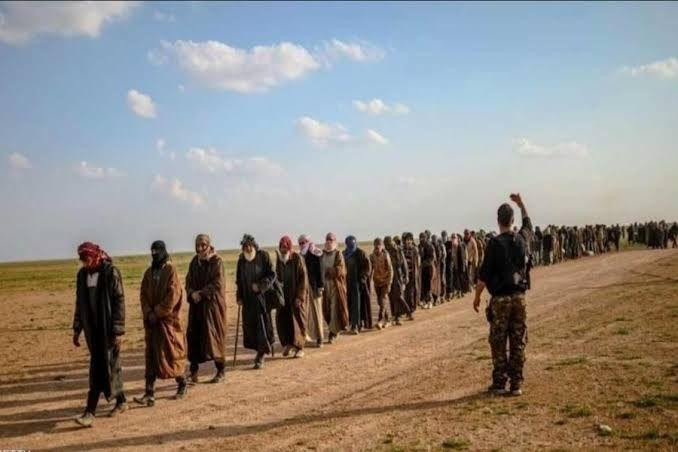 "قسد" تفرج عن شابين بعد اعتقال...