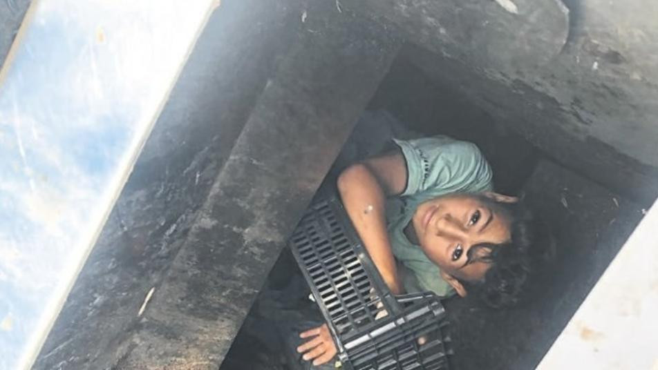 طفلان سوريان يثيران صدمة الأتر...