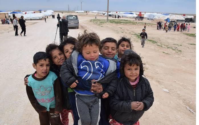 مصادر: "قسد" تنقل أطفالا من ال...