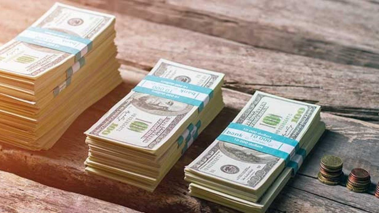 انخفاض بسعر صرف الليرة أمام ال...