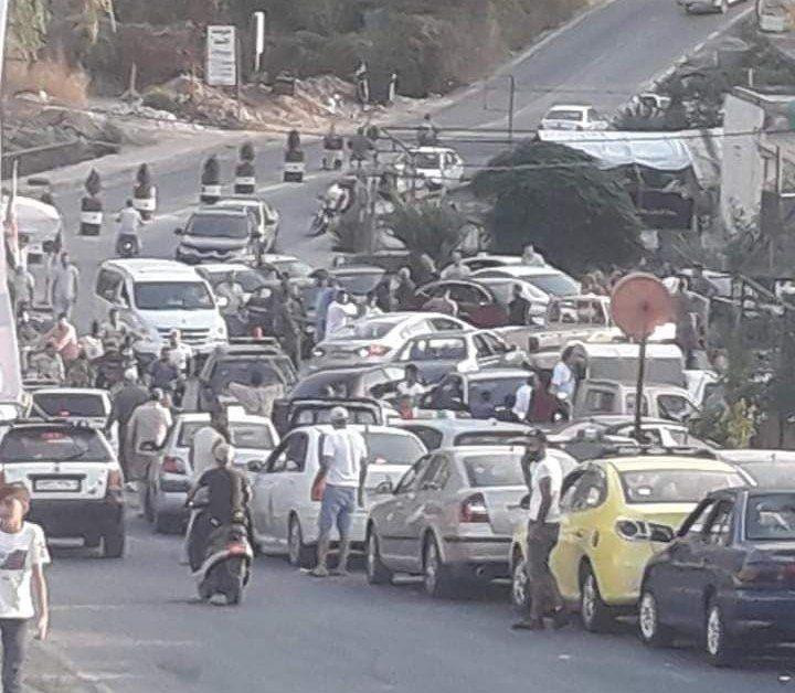 اقتتال على دور البنزين يودي بح...