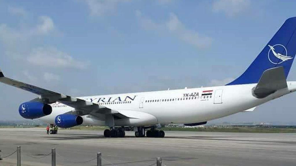 مقدمة من شركة إيرانية.. طائرة...