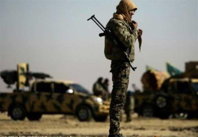 "قسد" تعتقل ثلاثة من عناصرها ف...