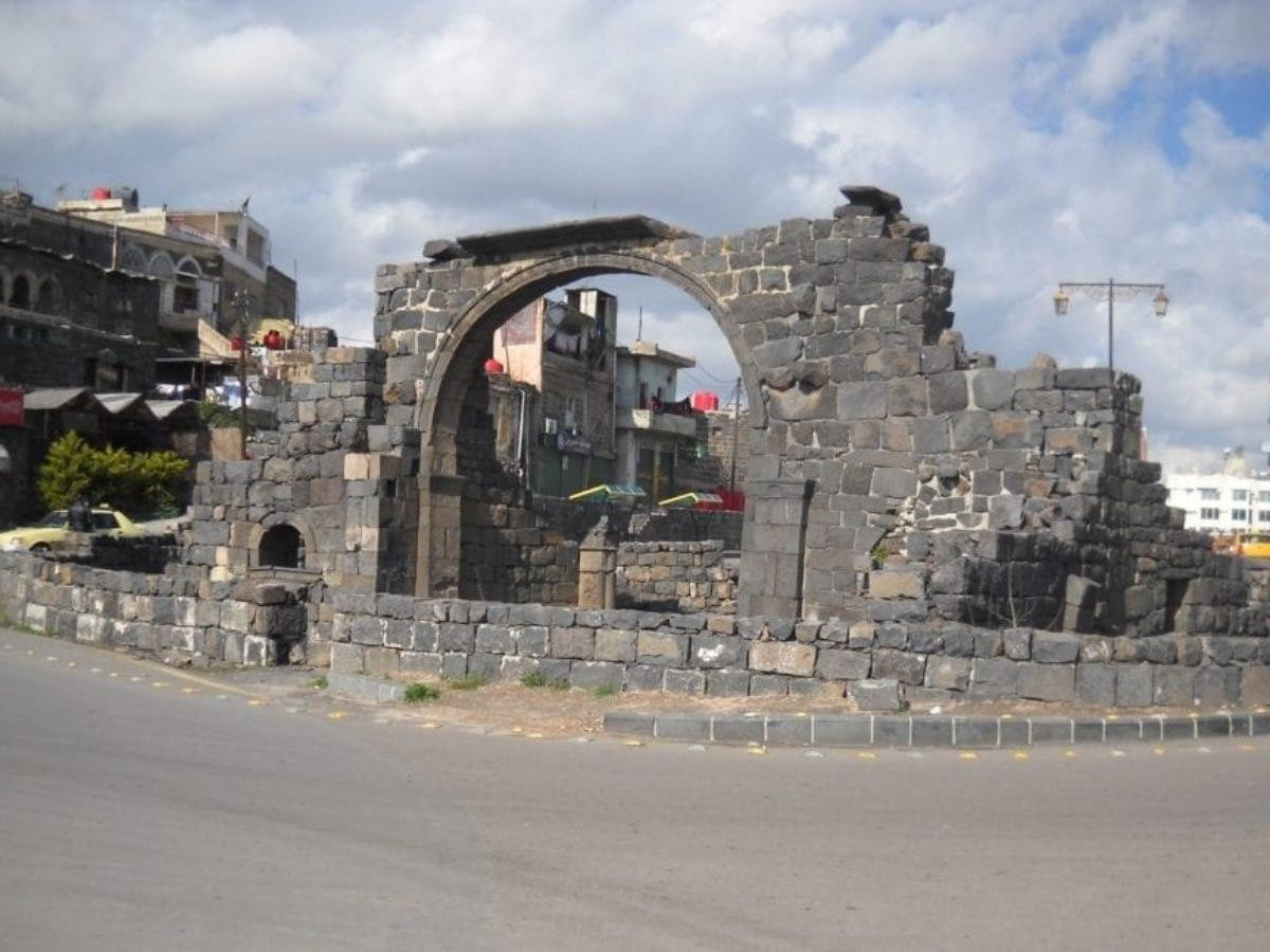 قوات النظام تعمم أسماء 140 شخص...