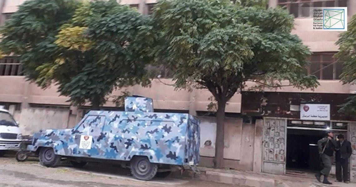 أحدهما دهسته بالسيارة .. المخا...