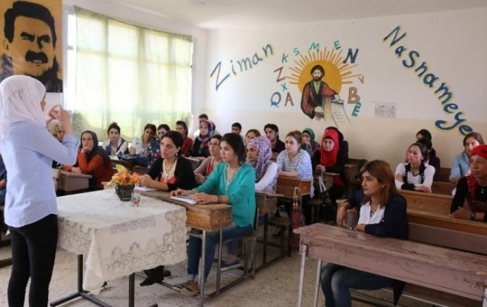 "المجلس الوطني" يرفض استخدام ا...