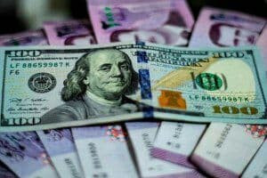 استقرار سعر صرف الليرة أمام ال...