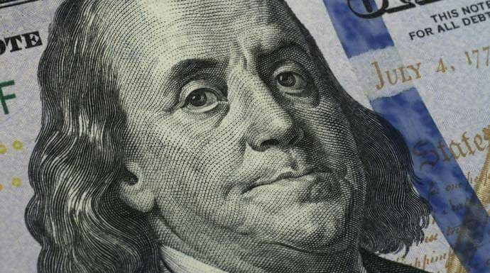 انهيار بسعر صرف الليرة أمام ال...