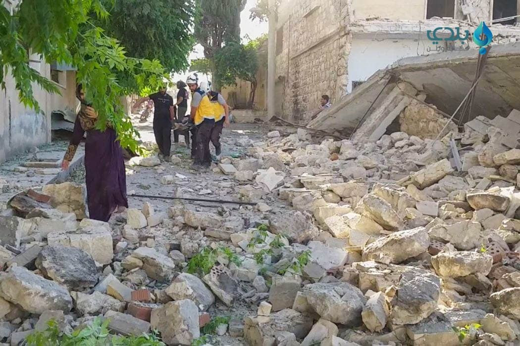 مقتل مدنيين بسقوط أسقف متصدعة...