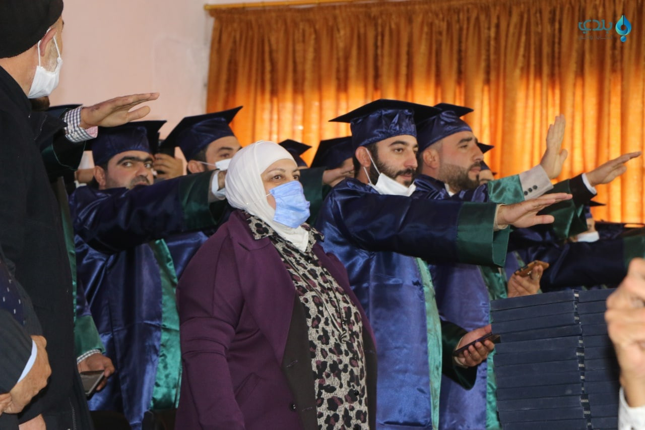 جامعة حلب الحرة تخرج أول دفعة...