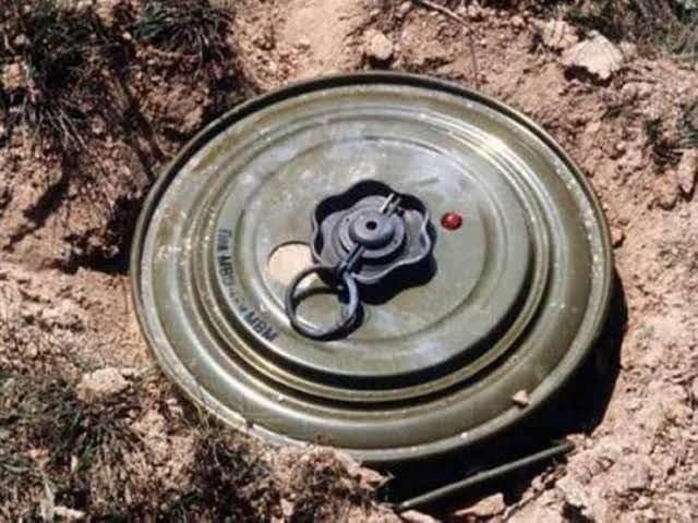 مقتل مدني بانفجار لغم أرضي شرق...