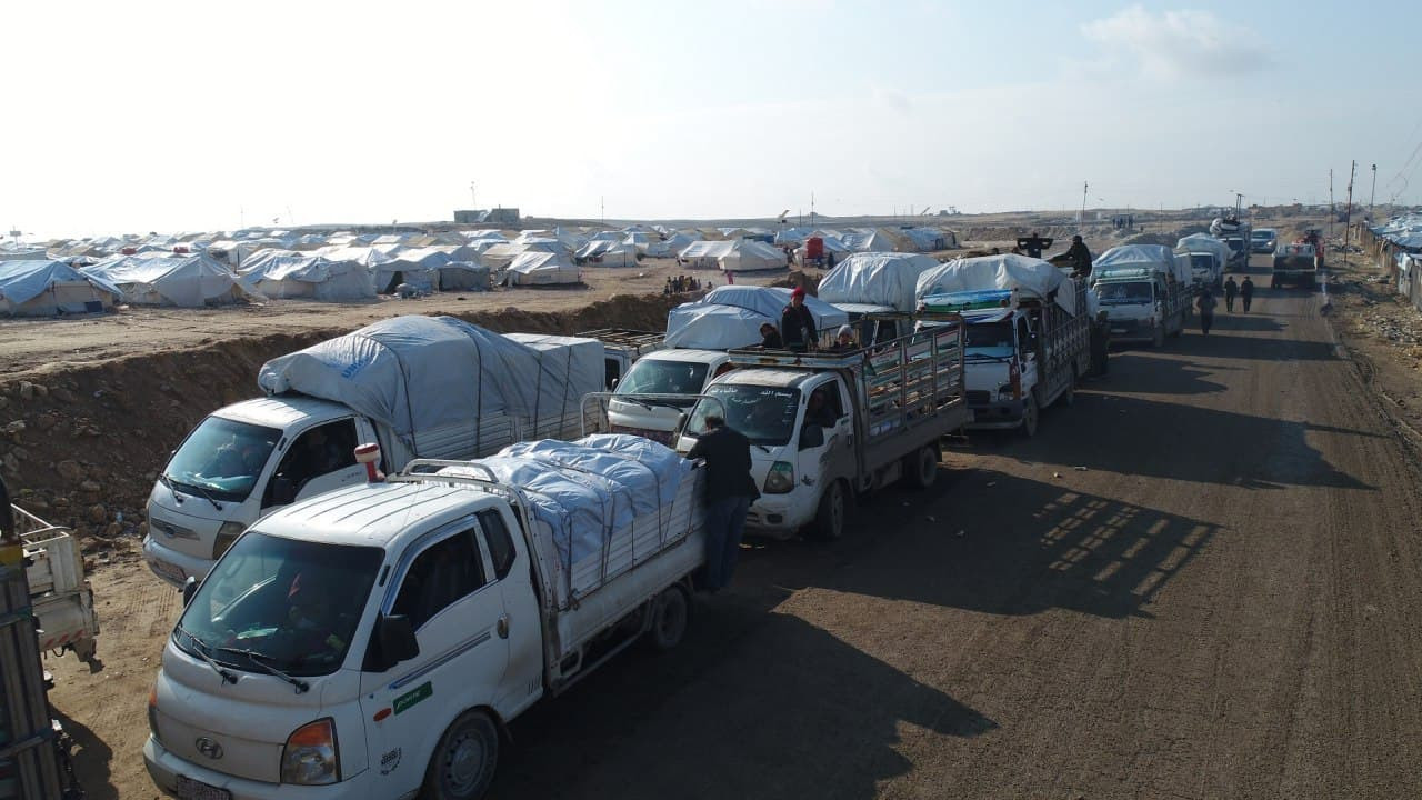 الحسكة.. عشرات العائلات تستعد...