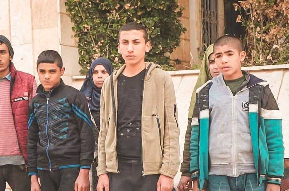 "قسد" تطلق سراح أطفال بعد اعتق...