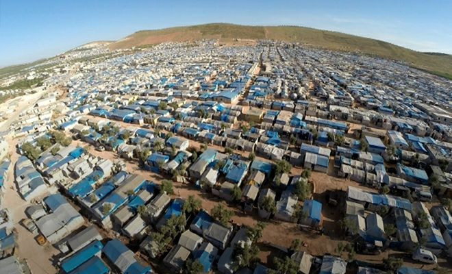 صحيفة فرنسية: 3 ملايين نازح شم...