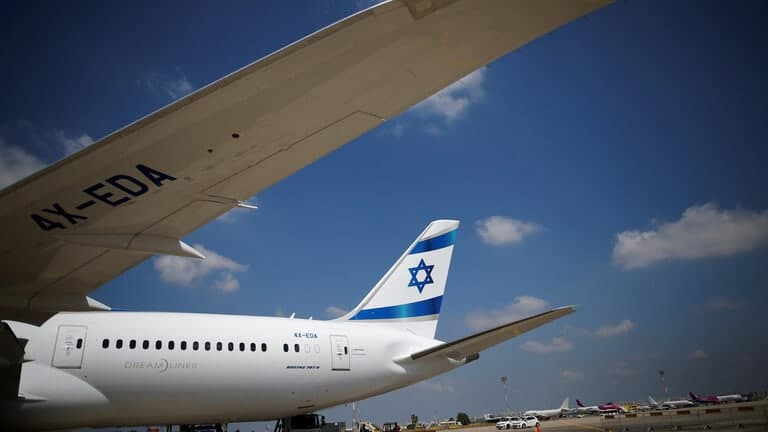 طائرة ركاب إسرائيلية غيرت مسار...