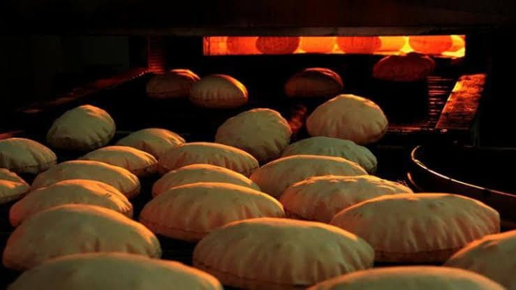 "قسد" تداهم أفران في دير الزور...